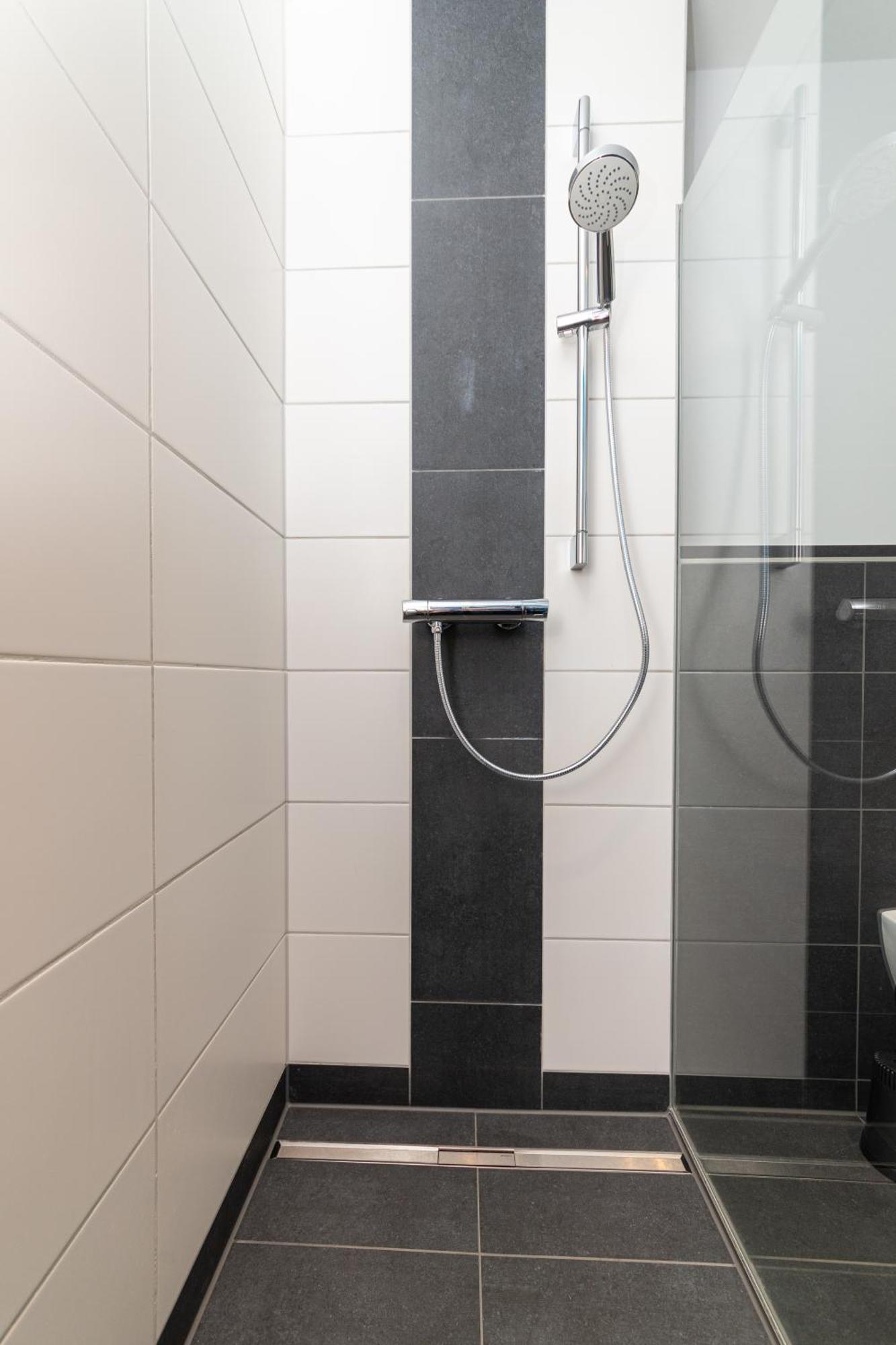 Aparthotel Avangard Living Fitness & Spa Форхгайм Екстер'єр фото